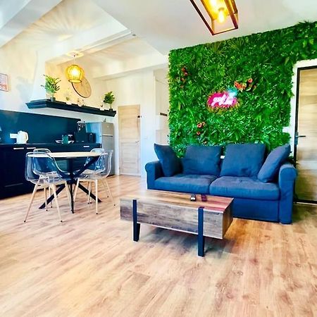 Jungle Room Le Muy Ngoại thất bức ảnh